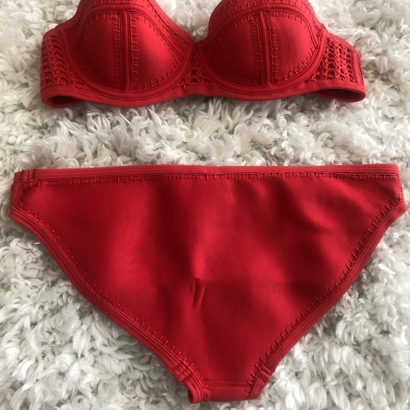 Triangl Piper Red Velvet Bikini Set - Picture 5 of 8